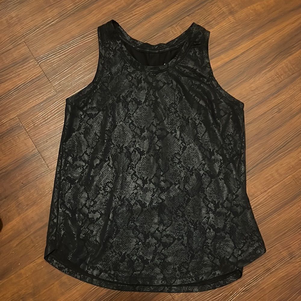All in Motion Black Tank Top - Snake Print Black Workout Top TANK - LIKE NEW 🩷